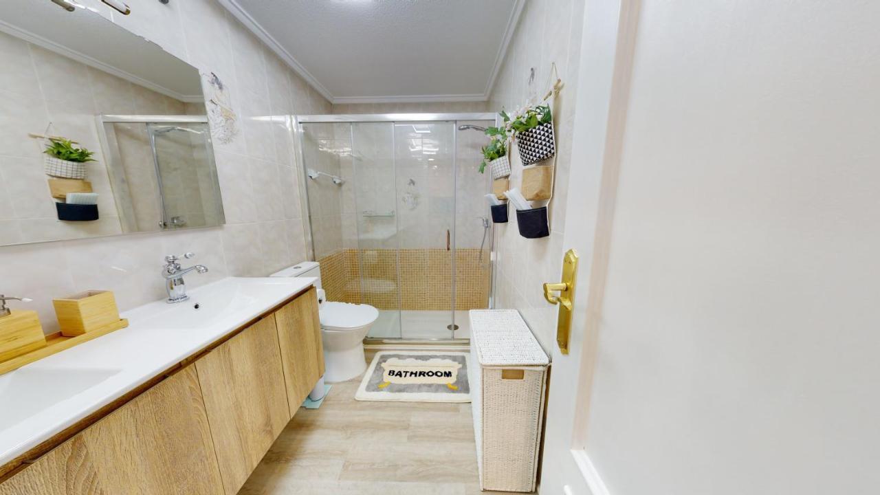 Ferienwohnung Pedro Lorca Torrevieja Exterior foto